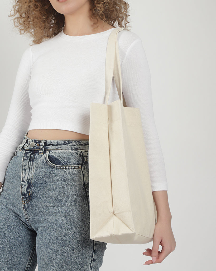ecofriendly-signature-bag-photo-outside-model-tbf-2